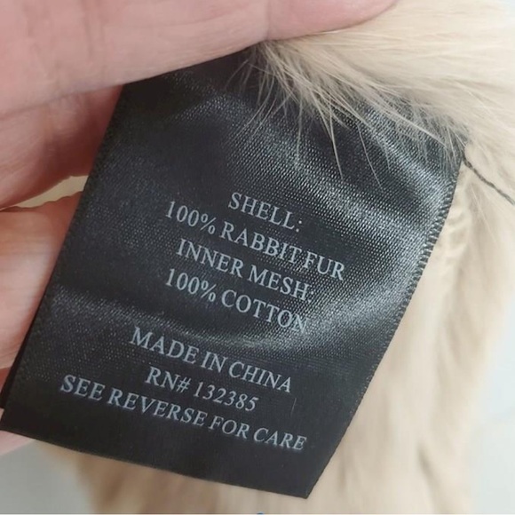 Love Token Rabbit Fur Vest in Mauve - Picture 3 of 4